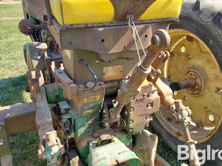 1959-john-deere-530-image-12