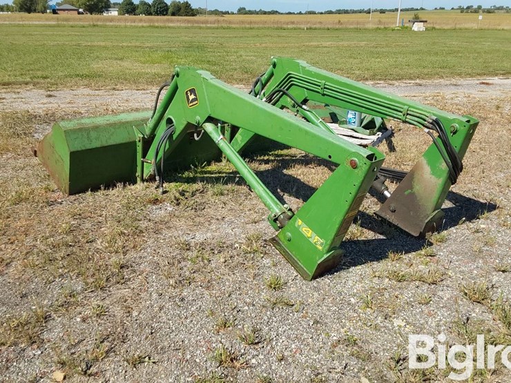 john-deere-148-image-7