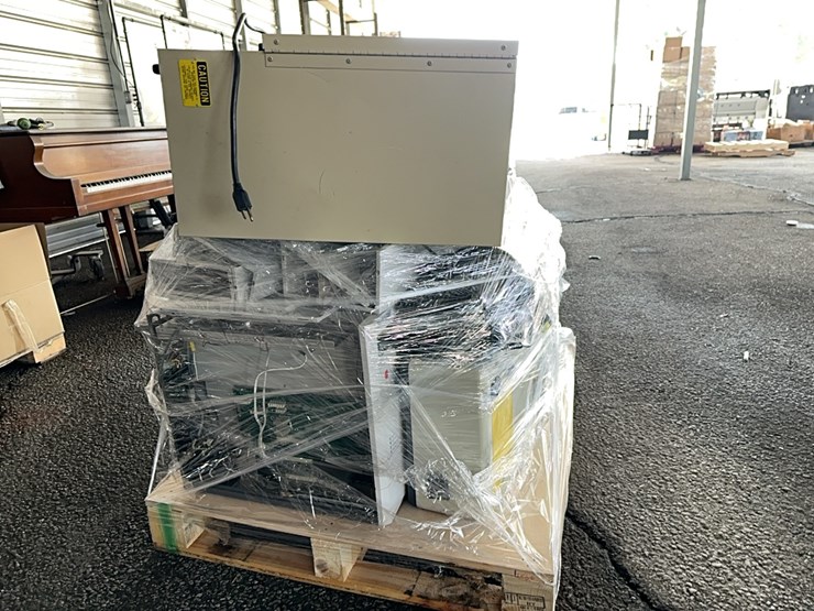 lot#--pallet-of-laboratory-equipment-image-4