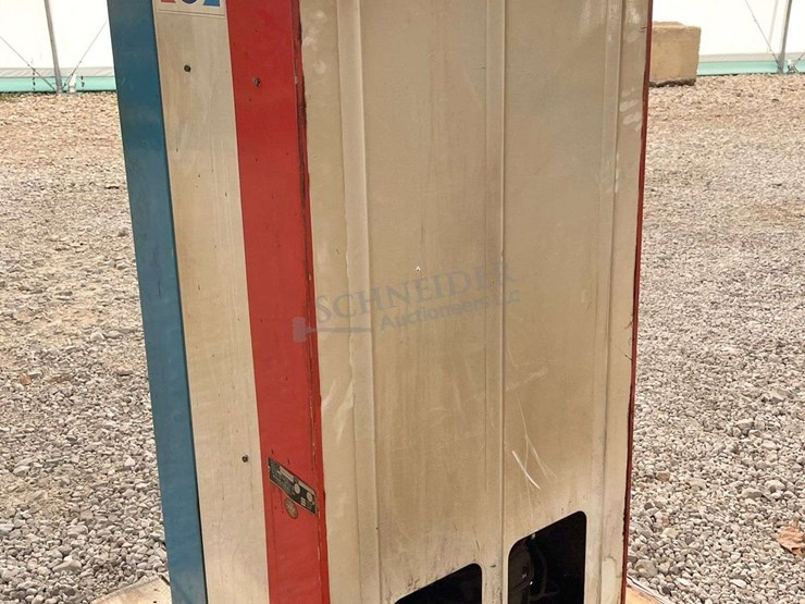 vintage-vendolator-pepsi-vending-machine-image-4