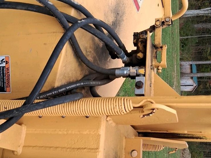 #123-•-vermeer-16"-grinder-image-48