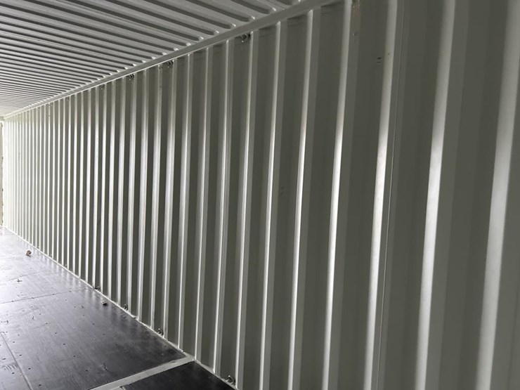 #6458-•-40‘-(5)-door-shipping-container-image-17