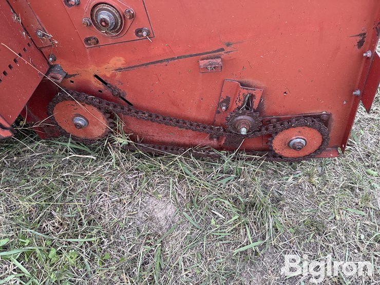 international-883-image-14