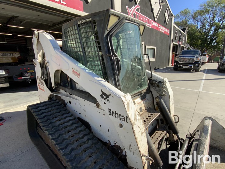 bobcat-t300-image-19