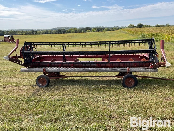 case-ih-1020-image-2