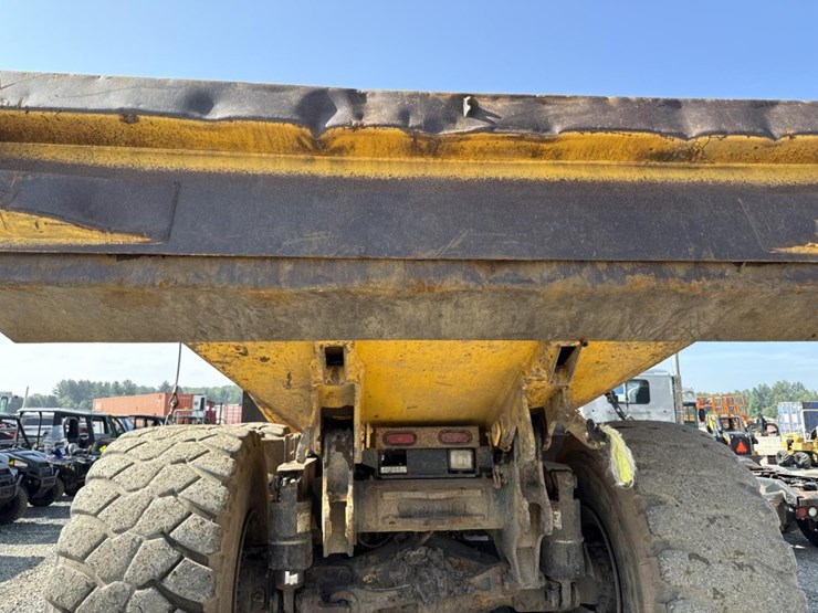 2008-komatsu-hm400-2-image-42