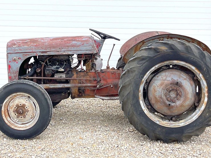 ferguson-to20-image-4