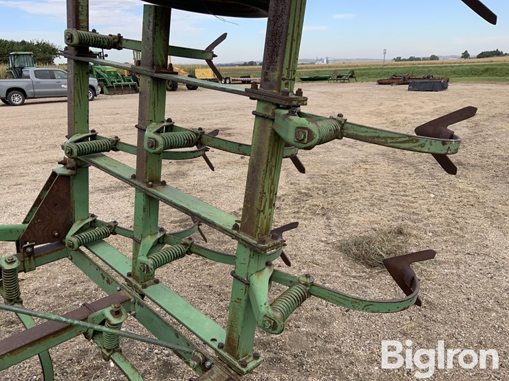 john-deere-1100-image-19