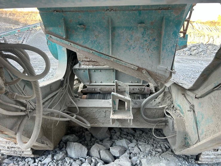 2006-caterpillar-c12-image-33