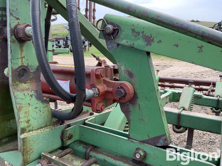 john-deere-1100-image-13