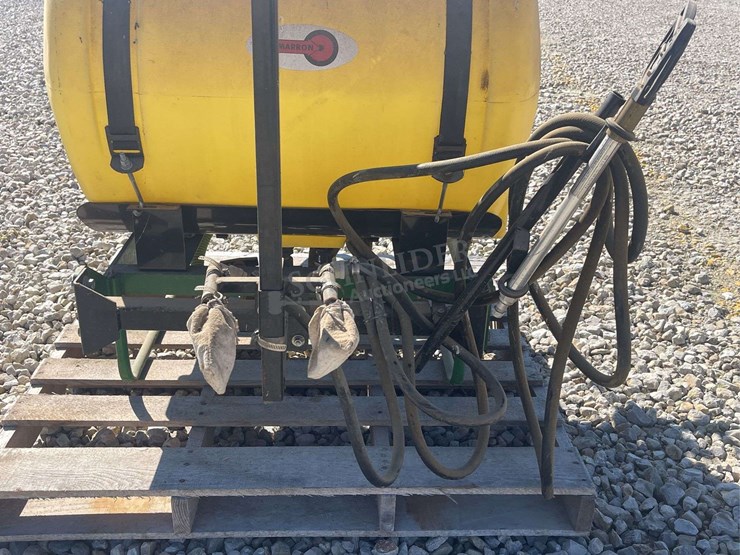 cimarron-110-gallon-3-pt.-sprayer,-from-the-estate-of-dr.-ken-buchmann-image-9