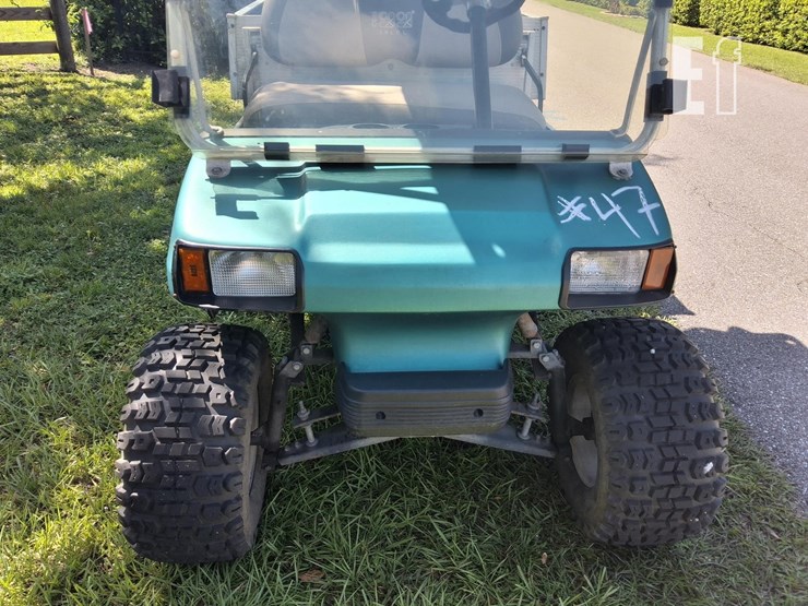 1995-club-car-carryall-1-image-2