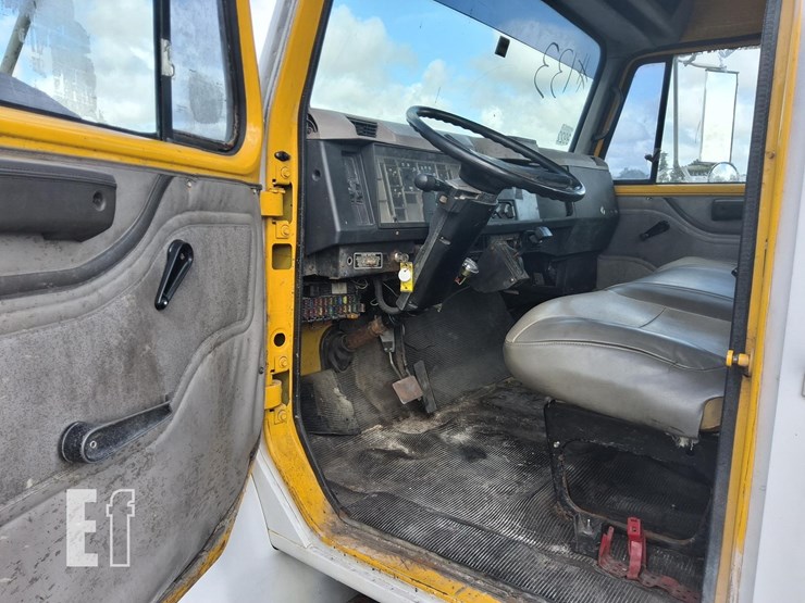 1999-international-4700-image-15