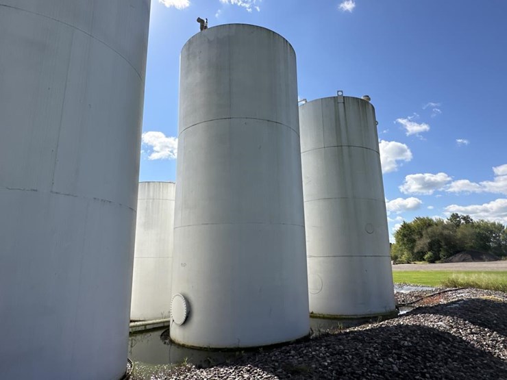 #3119-•-approx-22'x11'-fuel-tank-image-1