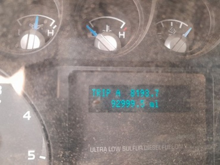 2015-ford-f750-image-8