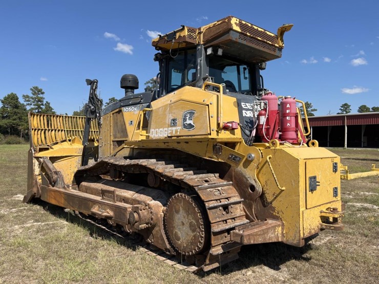 john-deere-1050-image-3