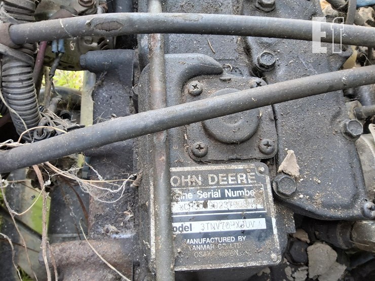 2012-john-deere-gator-hpx-image-13