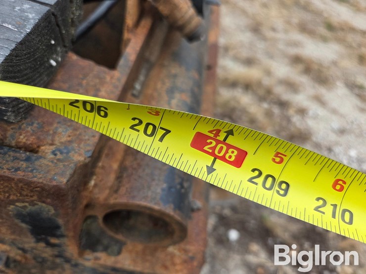 2001-peterbilt-379-image-14