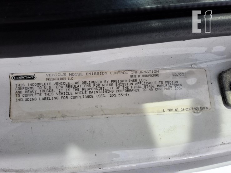 2006-freightliner-business-class-m2-106-image-11