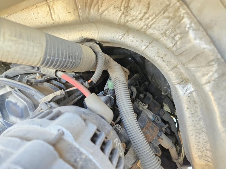 #5013-•-2015-chevrolet-4500-box-truck-image-55