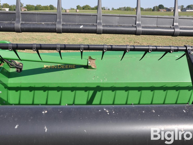 2015-john-deere-635fd-image-14