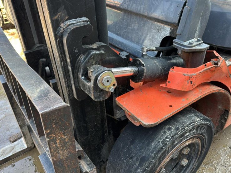 2002-toyota-7fgu35-image-14