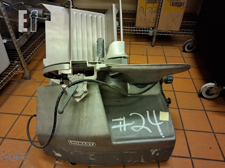 hobart-meat-slicers-commercial-image-2