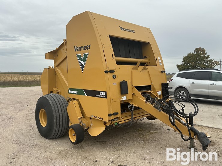 2018-vermeer-605-image-3