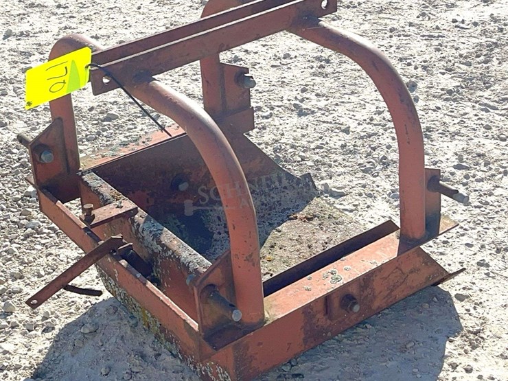 artco-3-pt.-trip-dirt-scoop,-from-the-estate-of-dr.-ken-buchmann-image-6