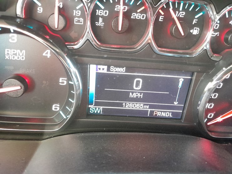 2018-chevrolet-silverado-image-9