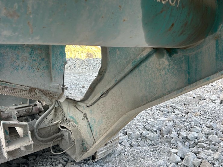 2006-caterpillar-c12-image-35