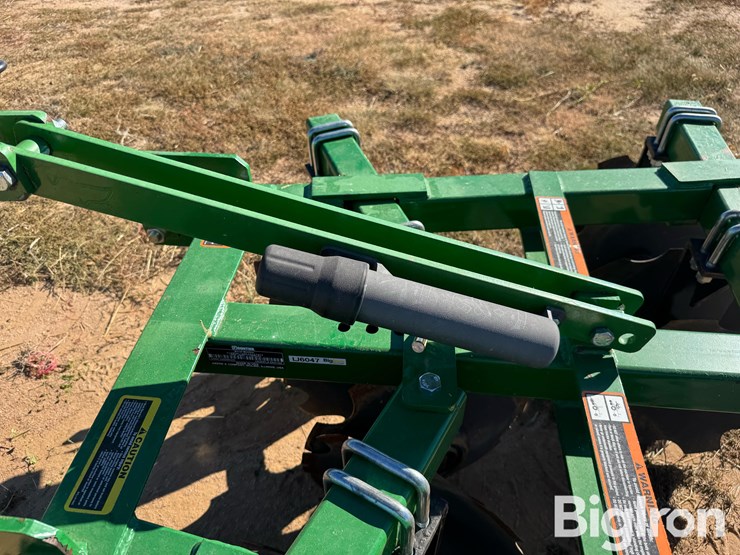 2020-frontier-dh1166-image-10