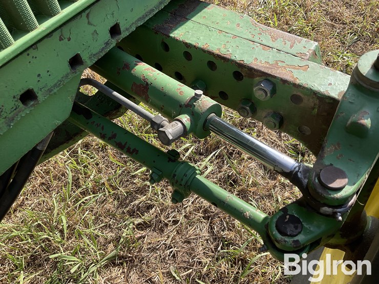 1980-john-deere-2940-image-16