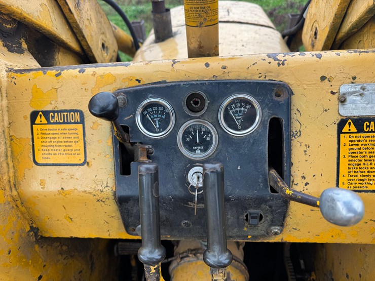 john-deere-350-image-7