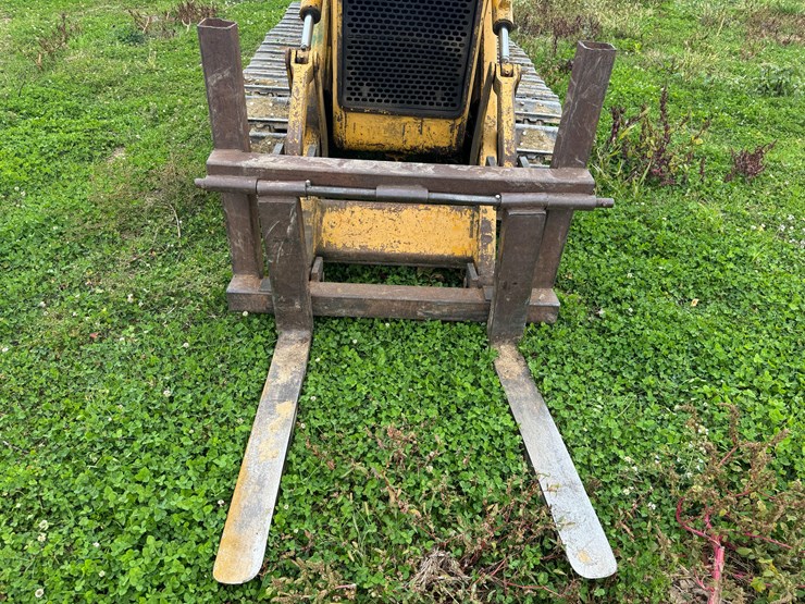 john-deere-350-image-41