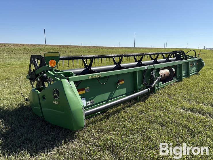 2010-john-deere-630f-image-7