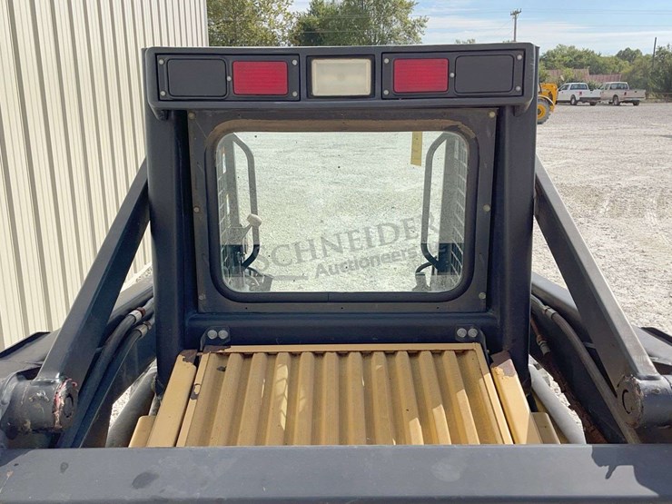 new-holland-lx665-turbo-image-24