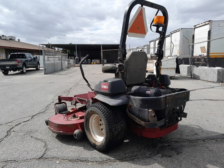 lot#--toro-ultra-elite-72-lawn-mower-image-3