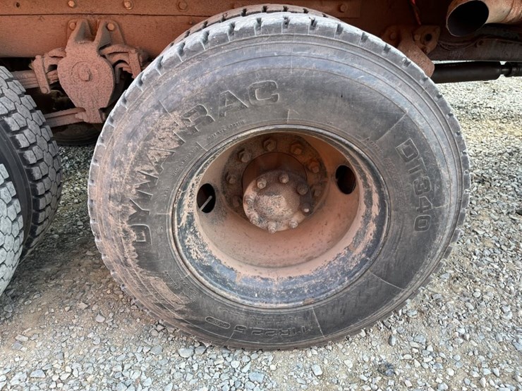 #5001-•-1988-freightliner-mb80-tandem-axle-dump-truck-image-71