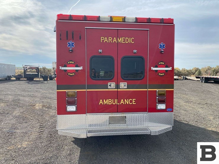 2011-ford-f450-image-5