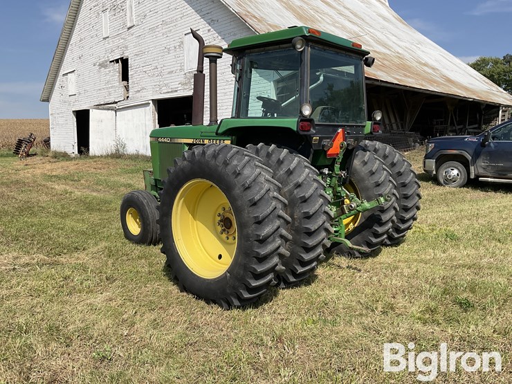 1981-john-deere-4440-image-7