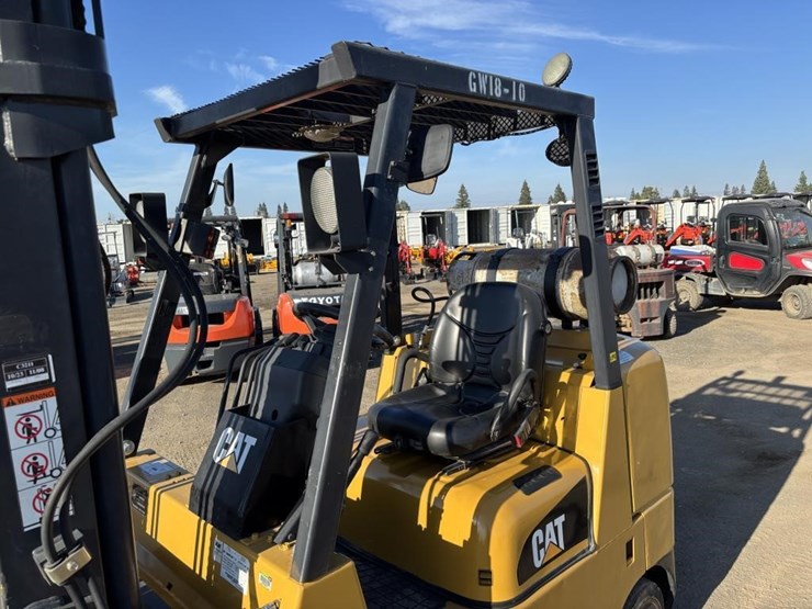 caterpillar-gc35k-image-15