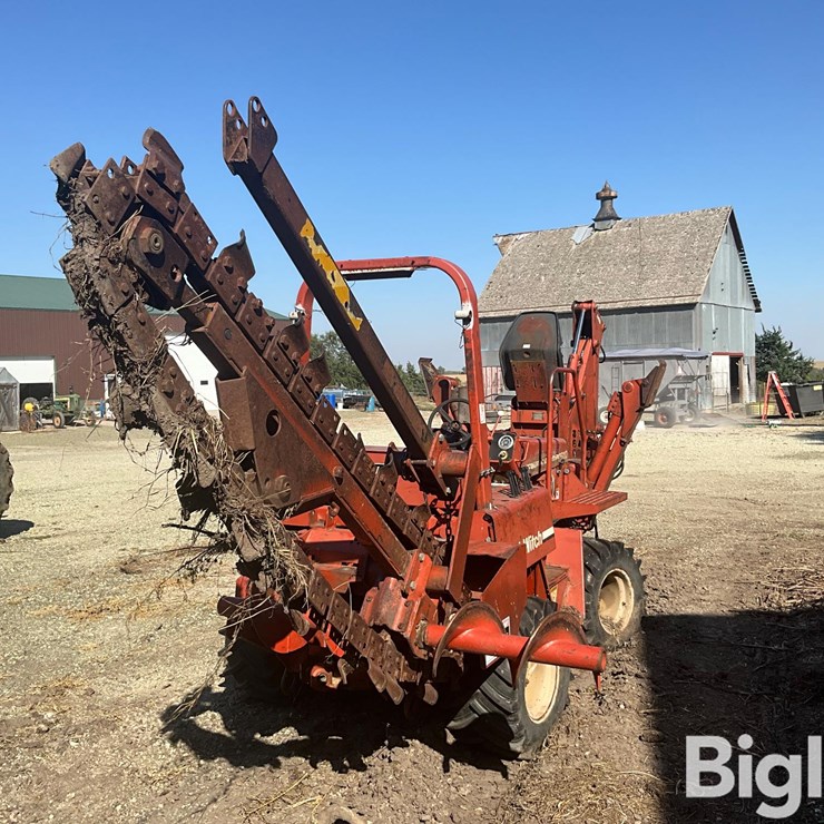 DITCH WITCH 5110