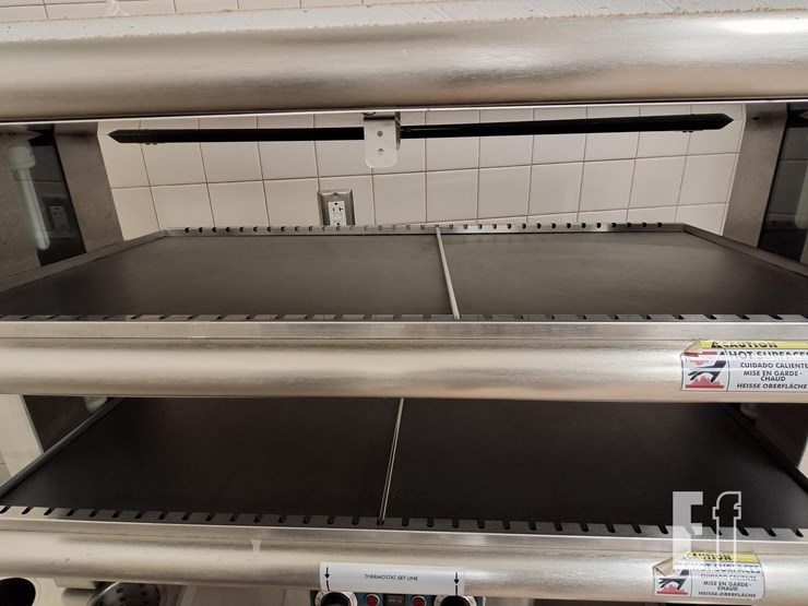 electric-warmer-commercial-image-2