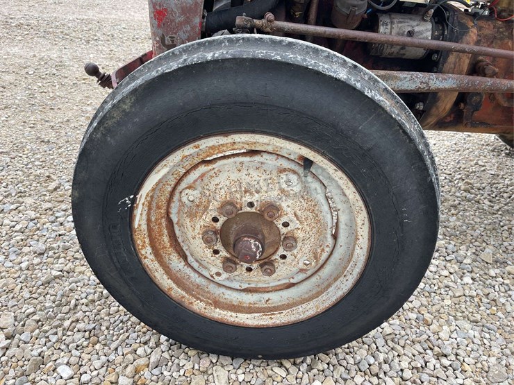 ferguson-to20-image-11