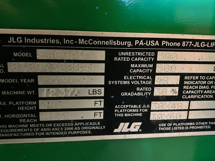 2017-jlg-e400a-image-6