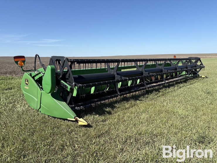 2010-john-deere-630f-image-3