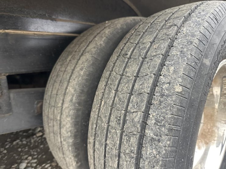 #5004-•-1996-t-e-ent.-stfrp-2-s-6-two-car-race-semi-traile-image-57