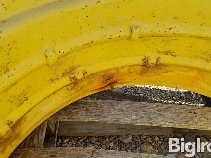 john-deere-3020-image-14