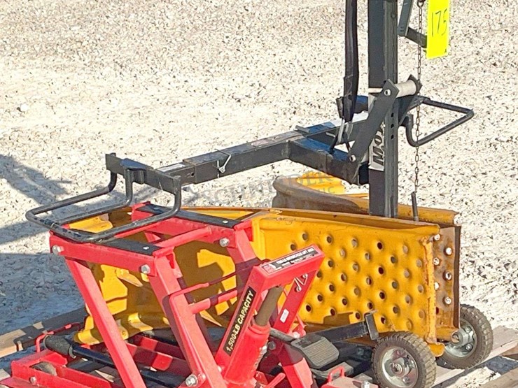 mower-lift,-motorcycle-lift-&-car-ramps-image-1